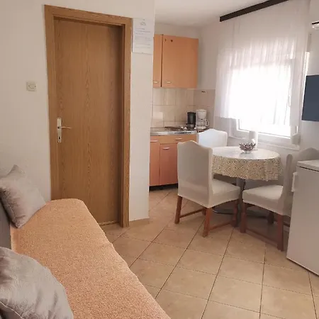 Sunset Apartmants * רוגוזניצה