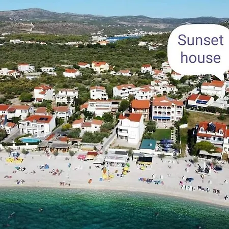 Sunset Apartmants דירה *