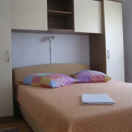 Sunset Apartmants דירה *